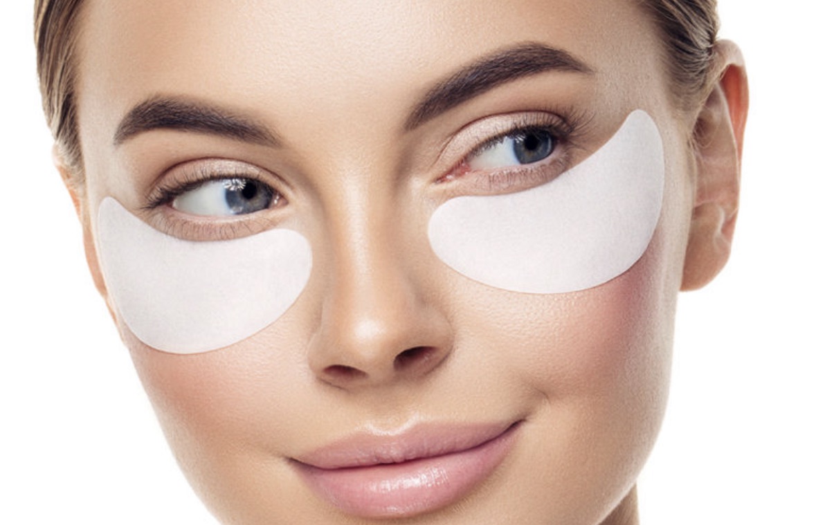 How to Get Rid of Under Eye Bags: 7 Proven Solutions